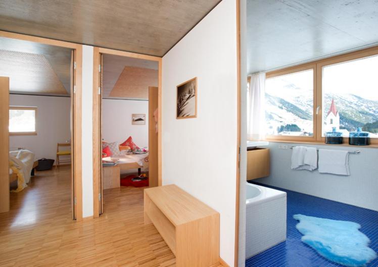 Berg:Doktr Appartements Warth  Exteriör bild