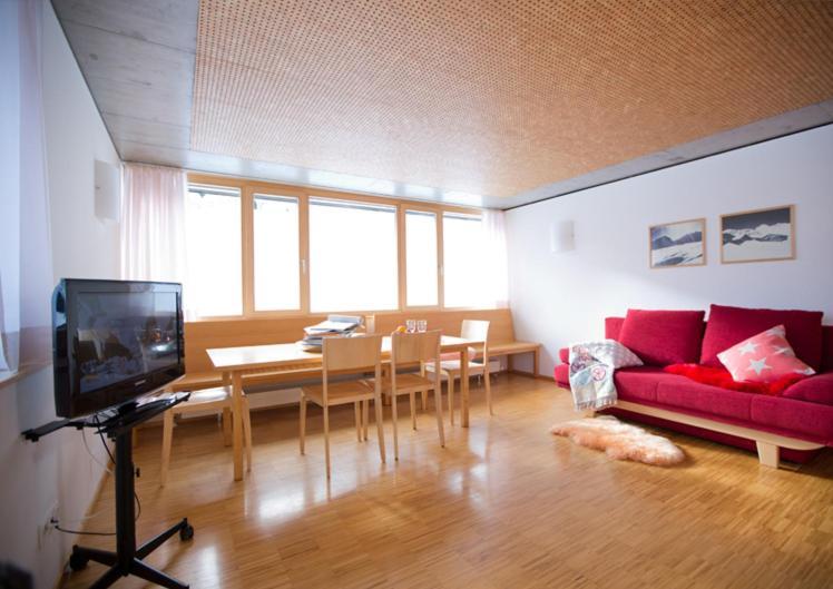 Berg:Doktr Appartements Warth  Exteriör bild